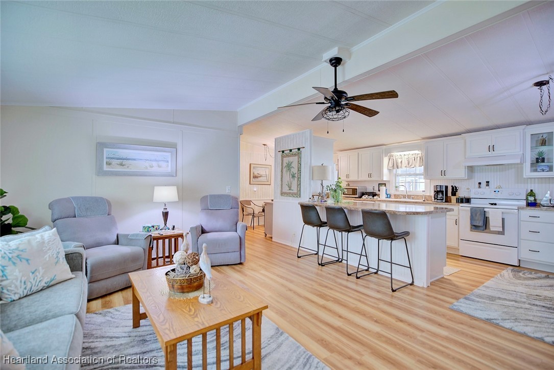 1554 Caribbean Road Sebring, FL 33870 - Photo 15 of 45 Gallery Image 15