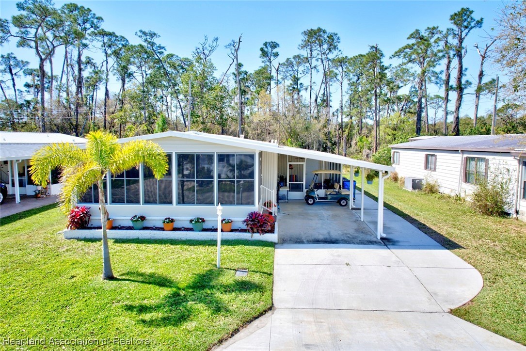 1554 Caribbean Road Sebring, FL 33870 - Photo 36 of 45 Gallery Image 36