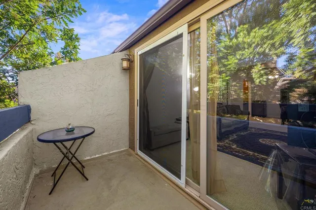 $329,000 | 1350 North Escondido Boulevard, Unit 22, Escondido, CA 92026