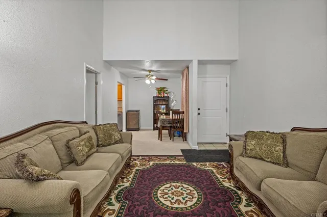 $329,000 | 1350 North Escondido Boulevard, Unit 22, Escondido, CA 92026