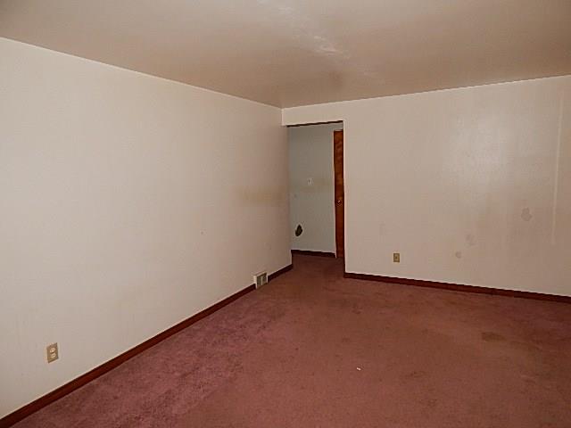 3724 Willett Road Baldwin, PA 15227 - Photo 4 of 20 Gallery Image 4