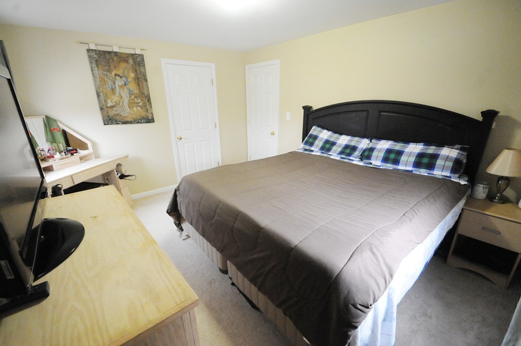 336 Butman Road Lowell, MA 01852 - Photo 8 of 25 Gallery Image 8