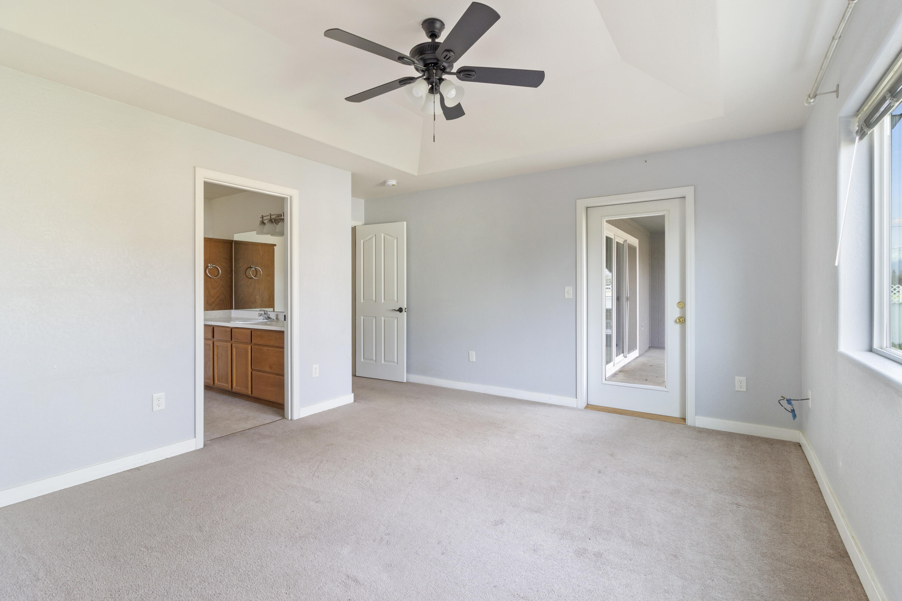 1794 Key Drive Medford, OR 97501 - Photo 15 of 29 16-1794 Key Drive-16
