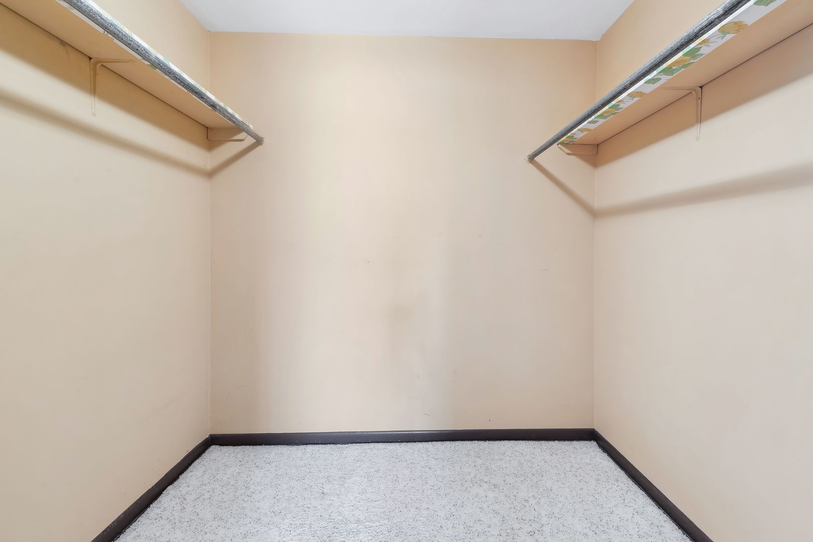 18054 South Parker Road Mokena, IL 60448 - Photo 15 of 21 a view of small space with empty racks on the wall