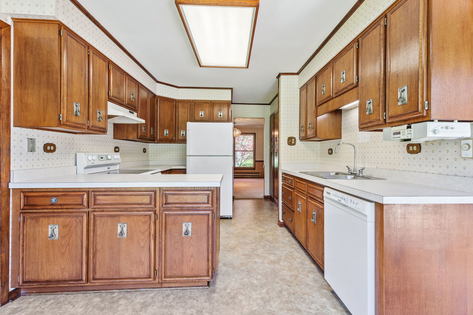 18054 South Parker Road Mokena, IL 60448 - Photo 8 of 21 a kitchen with stainless steel appliances granite countertop a sink and cabinets