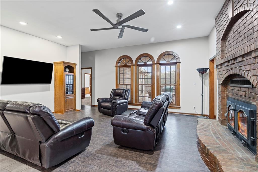 9791 Leathers Road Richmond, MO 64085 - Photo 14 of 49