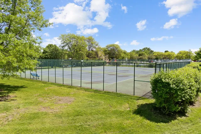 $2,450 | 1919 Finchley Court, Schaumburg, IL 60169