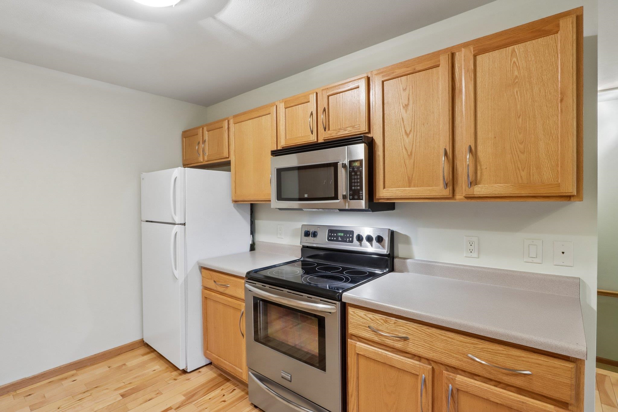 641 East Dayton Street Madison, WI 53703 - Photo 12 of 35
