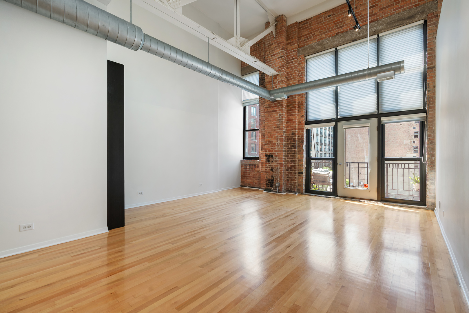 203 South Sangamon Street, Unit 303 Chicago, IL 60607 - Photo 4 of 23
