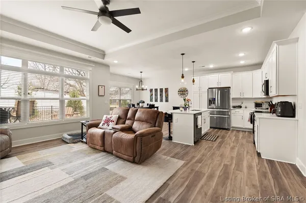 $319,900 | 4114 Tudor Trail, New Albany, IN 47150