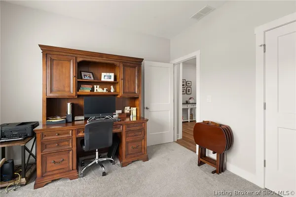 $319,900 | 4114 Tudor Trail, New Albany, IN 47150