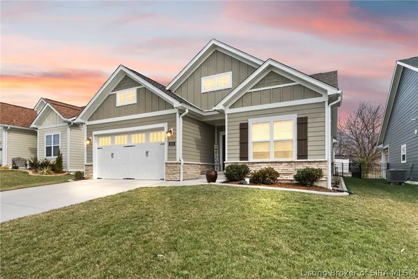 $319,900 | 4114 Tudor Trail, New Albany, IN 47150