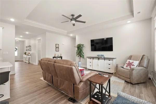 $319,900 | 4114 Tudor Trail, New Albany, IN 47150