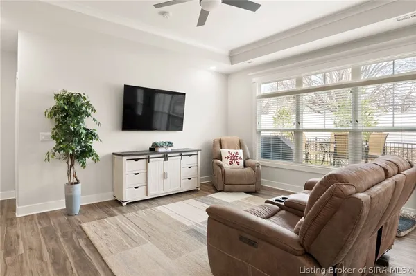 $319,900 | 4114 Tudor Trail, New Albany, IN 47150