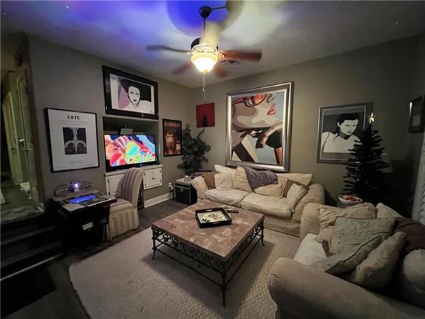 $2,275 | 2 Place Lafitte, Madisonville, LA 70447
