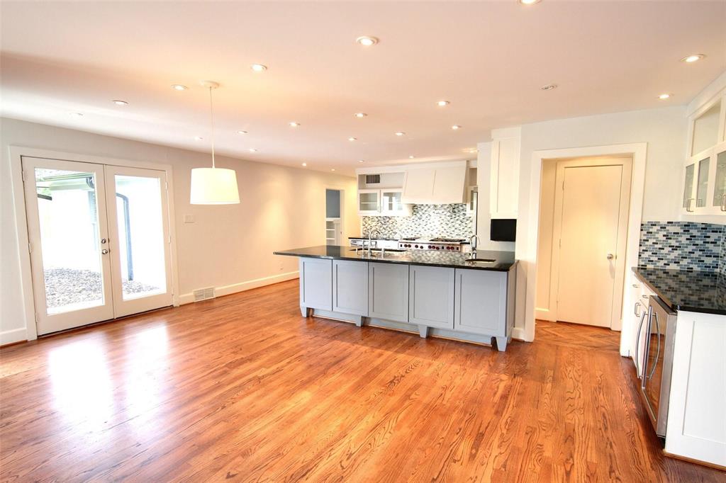 7614 Azalea Lane Dallas, TX 75230 - Photo 12 of 35