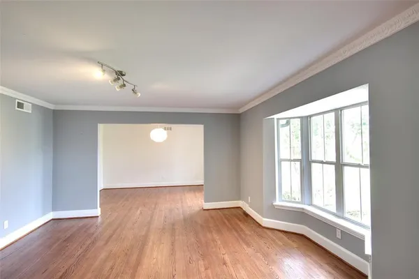 $7,500 | 7614 Azalea Lane, Dallas, TX 75230