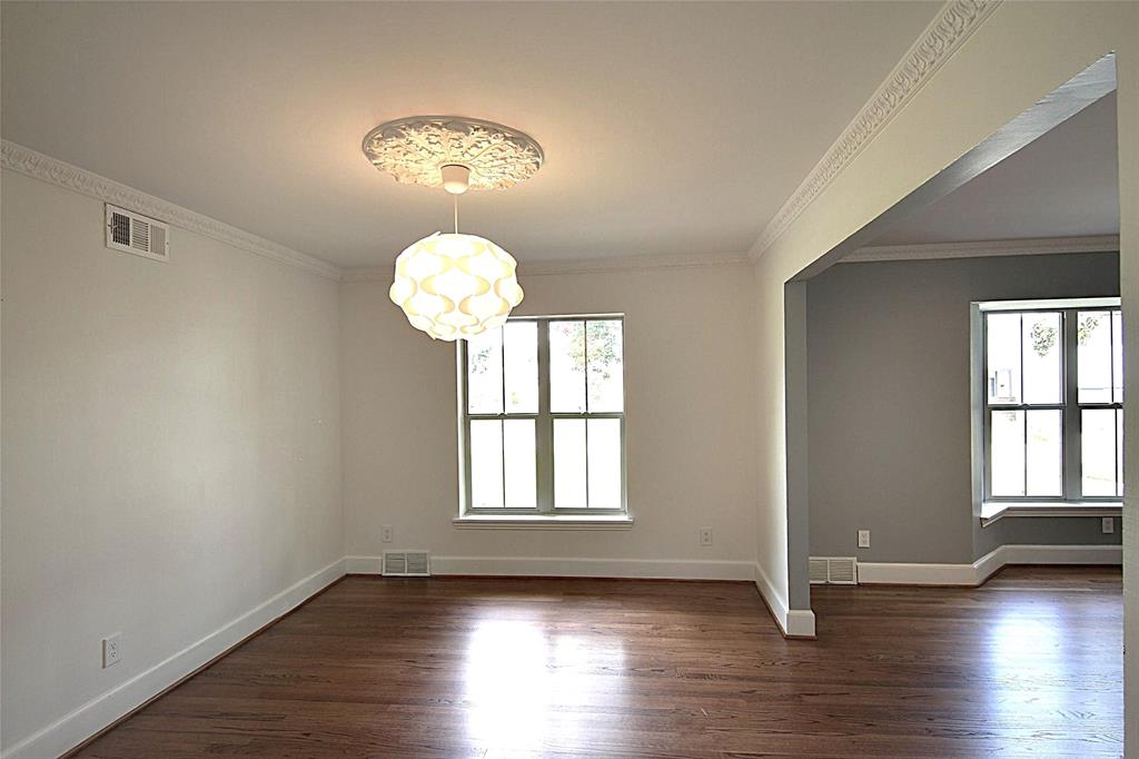 7614 Azalea Lane Dallas, TX 75230 - Photo 4 of 35