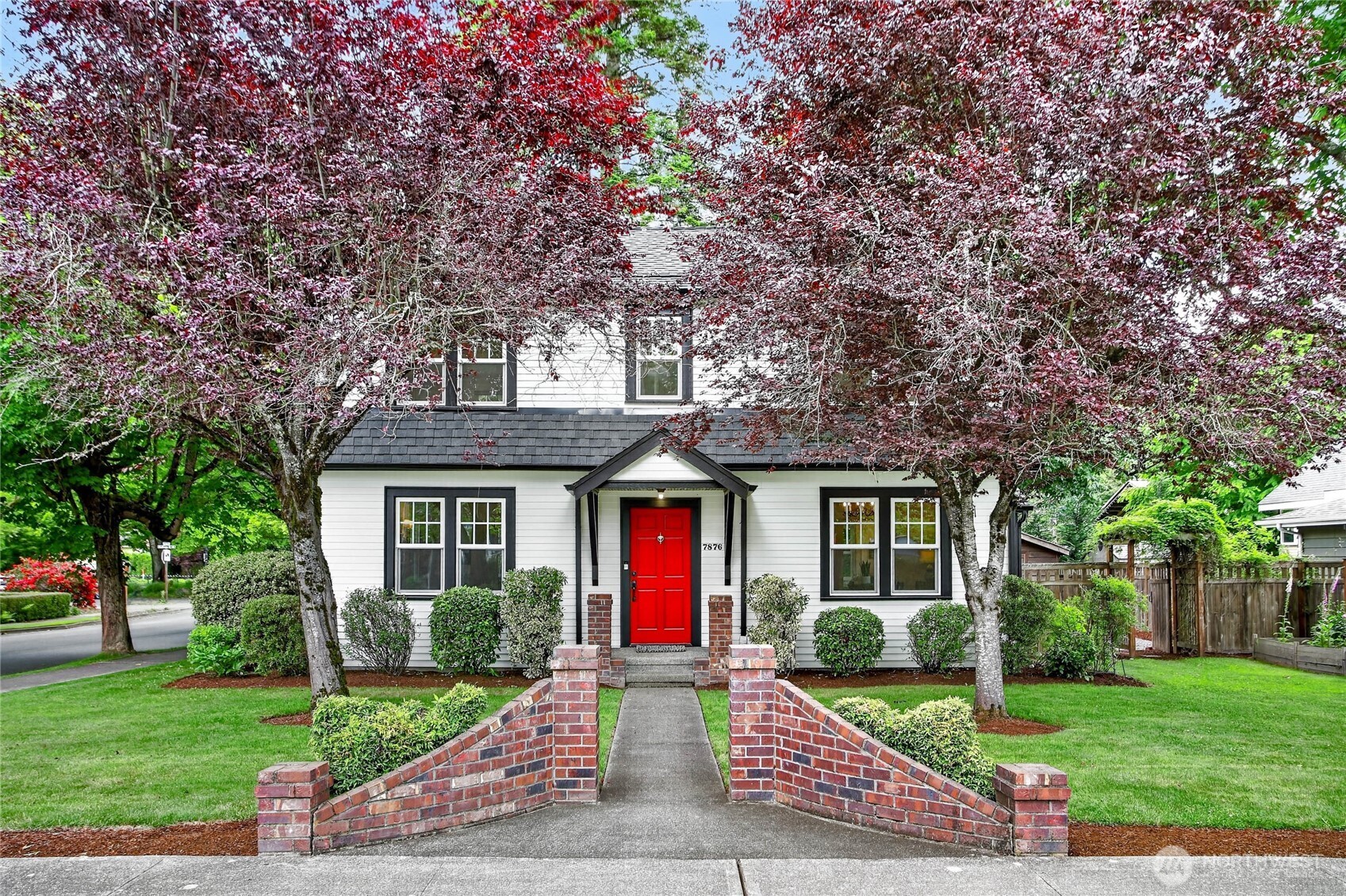 7876 Maple Avenue Southeast Snoqualmie, WA 98065 - Photo 1 of 33