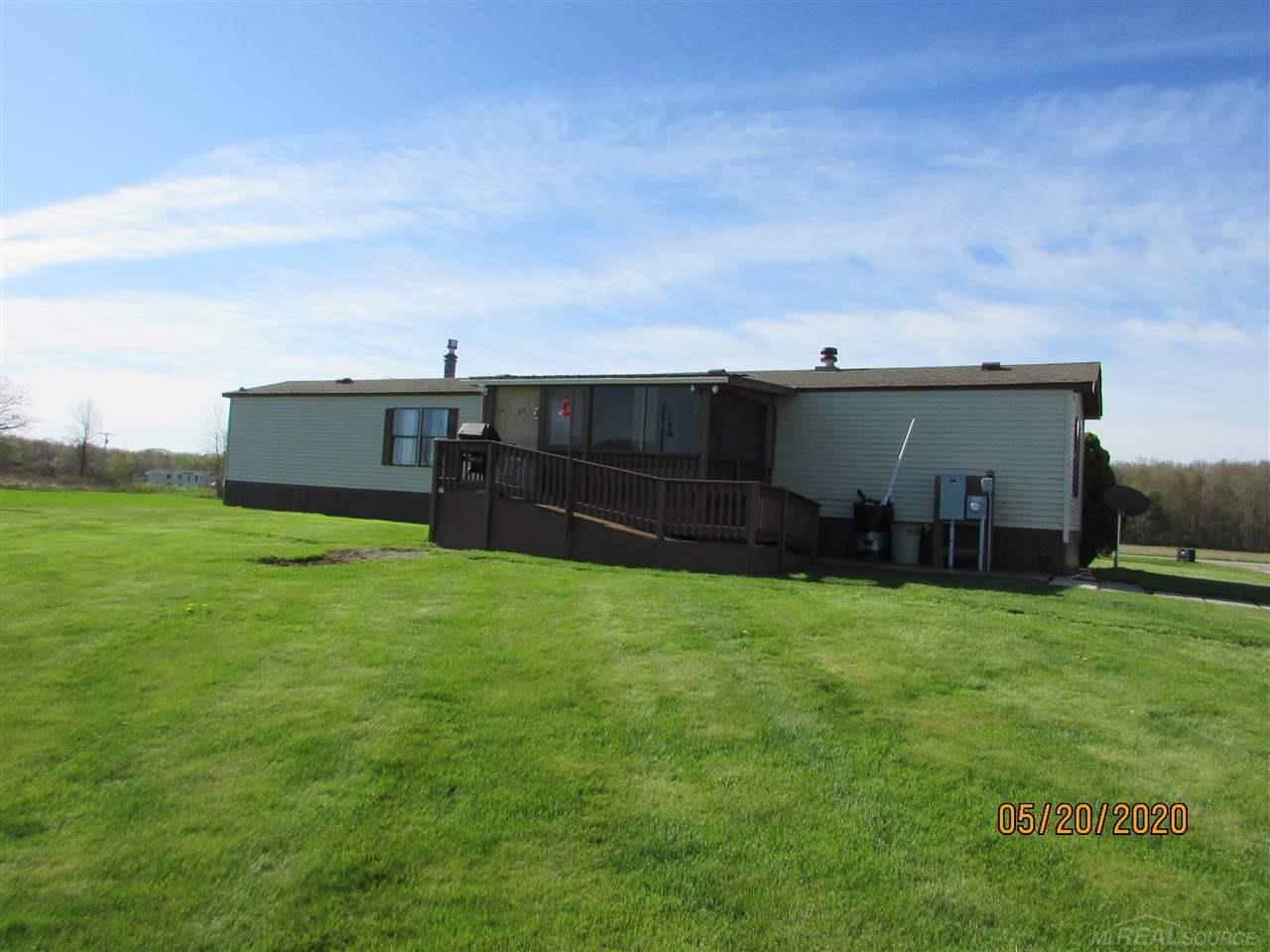 3359 Galbraith Line Road Yale, MI 48097 - Photo 20 of 28