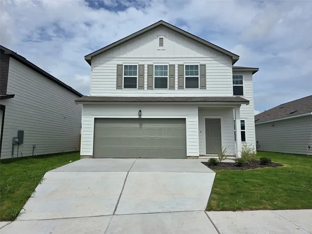 $2,495 | 121 Blazilmar Lane, Taylor, TX 76574