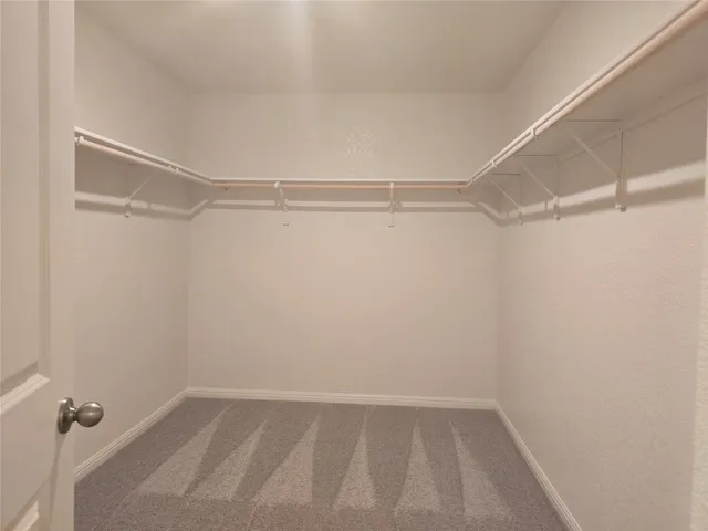 $2,495 | 121 Blazilmar Lane, Taylor, TX 76574