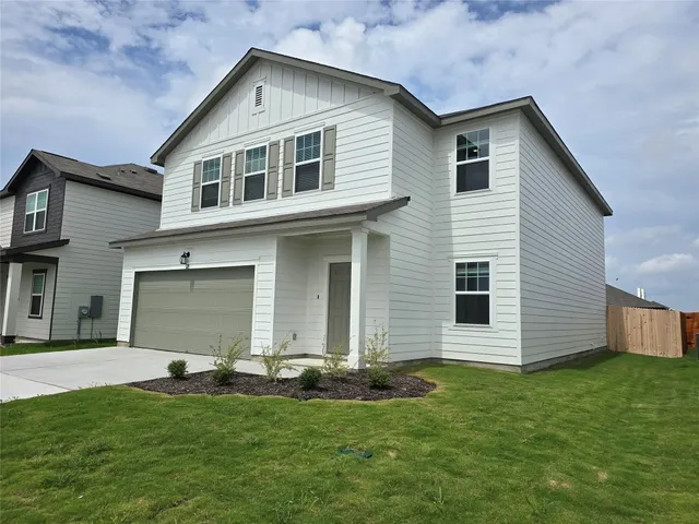 $2,495 | 121 Blazilmar Lane, Taylor, TX 76574