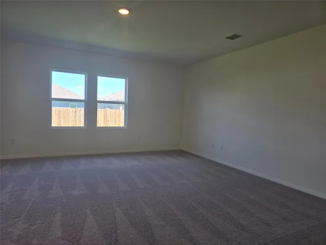 $2,495 | 121 Blazilmar Lane, Taylor, TX 76574