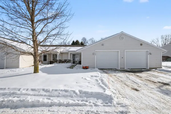 $250,000 | 7132 East Cannon Pl Drive, Rockford, MI 49341