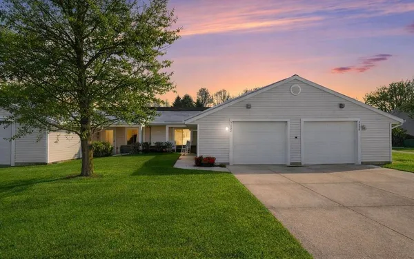 $240,000 | 7132 East Cannon Pl Drive, Rockford, MI 49341