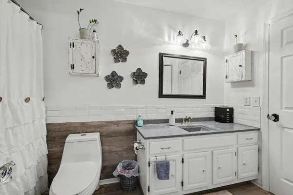 $240,000 | 7132 East Cannon Pl Drive, Rockford, MI 49341