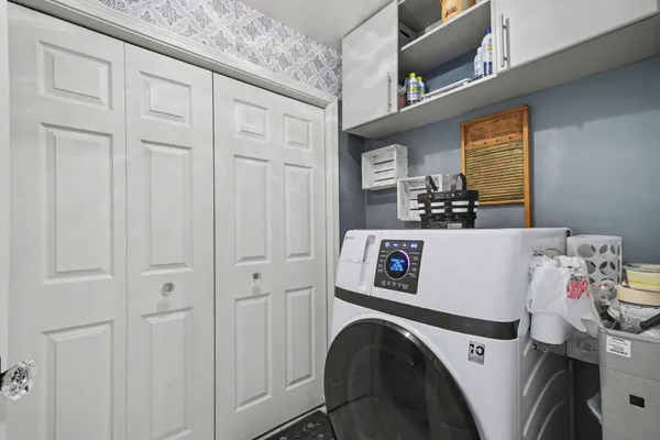 $240,000 | 7132 East Cannon Pl Drive, Rockford, MI 49341