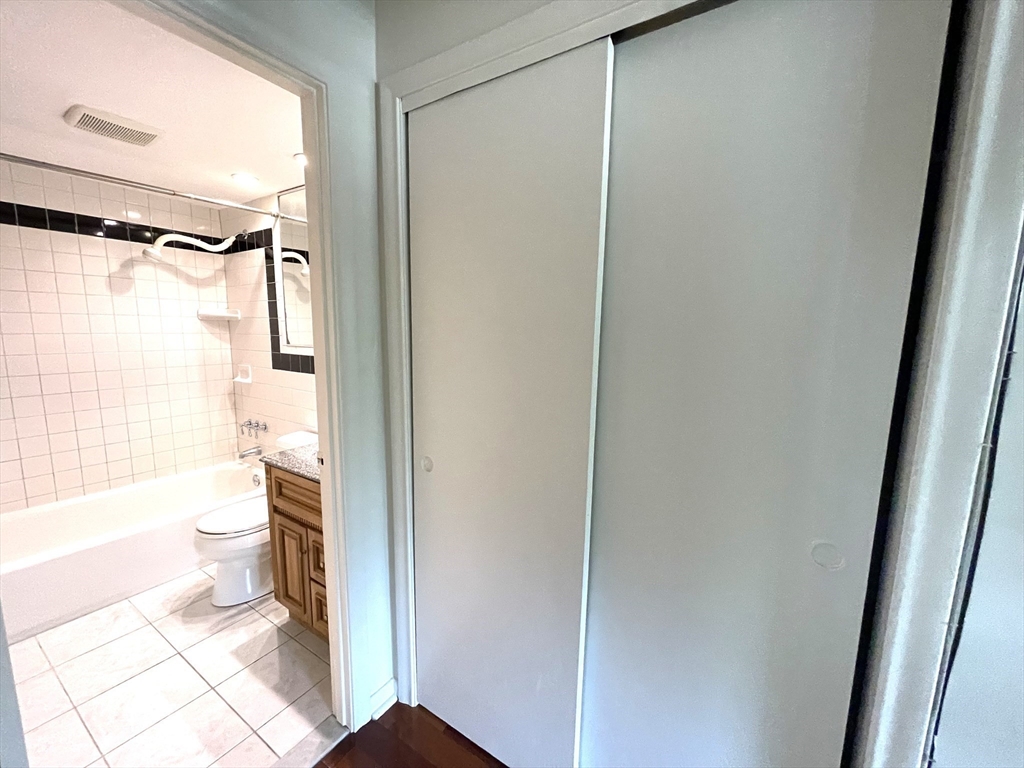 1323 Worcester Road, Unit H8 Framingham, MA 01701 - Photo 12 of 21