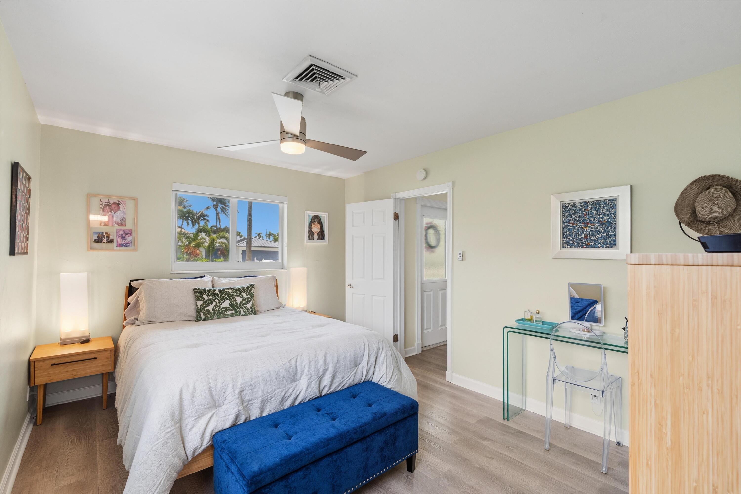 801 Berkley Street Boca Raton, FL 33487 - Photo 15 of 32 Primary Bedroom