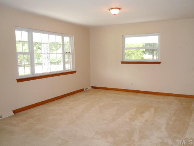 3312 Duke Homestead Road Durham, NC 27704 - Photo 4 of 25 Photo 4