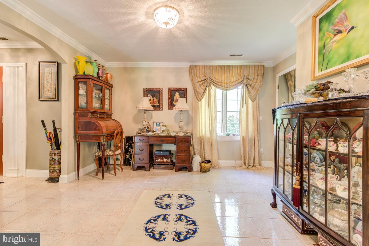 14319 Notley Road Silver Spring, MD 20904 - Photo 6 of 48 Gallery Image 6
