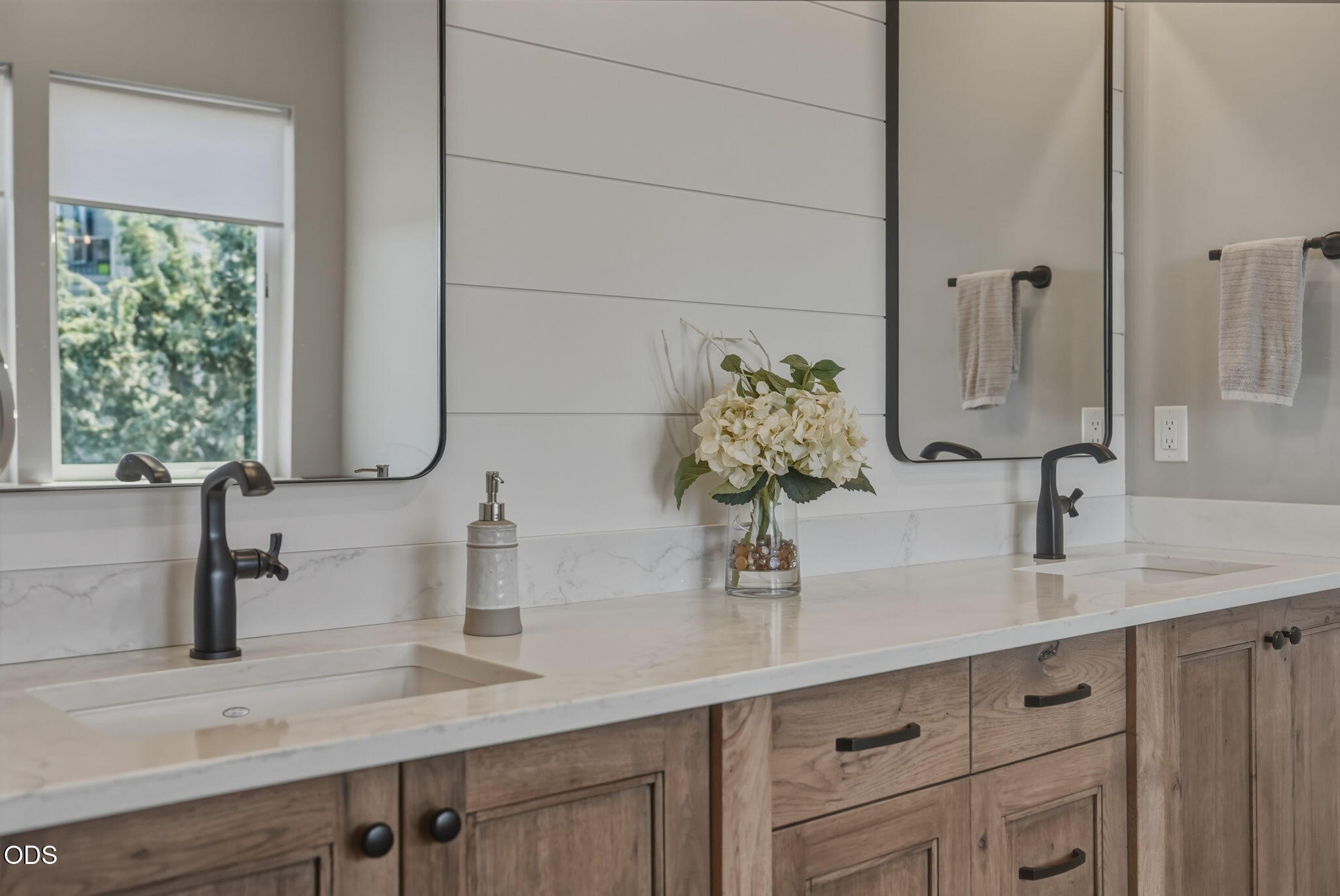 883 Highland View Loop Redmond, OR 97756 - Photo 33 of 75 Gallery Image 33