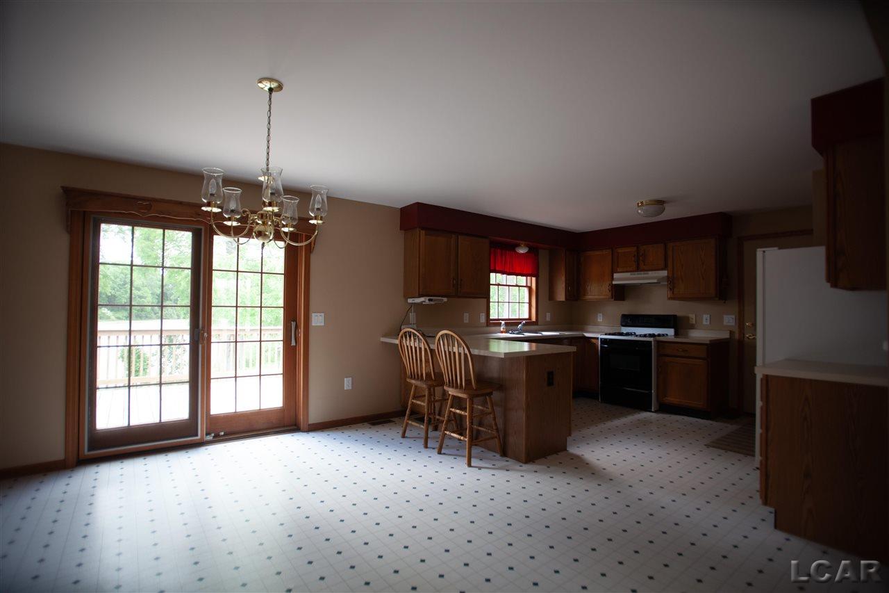 2040 Robbins Road Tipton, MI 49287 - Photo 18 of 26 50045363-17.JPG