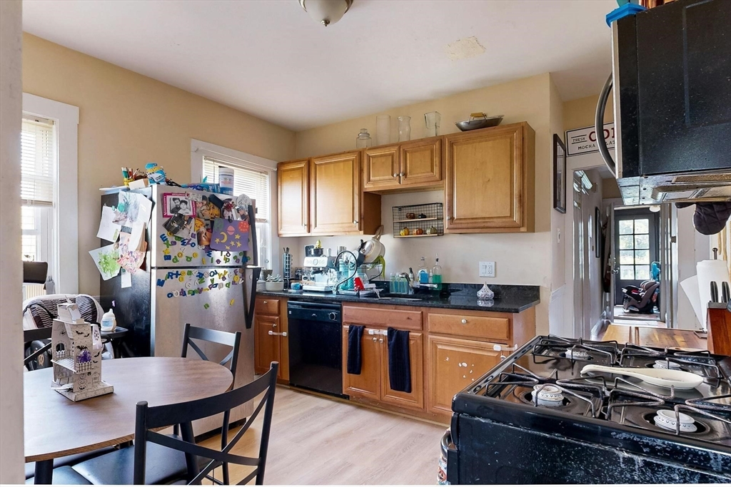 3907 Washington Street Boston, MA 02131 - Photo 24 of 37