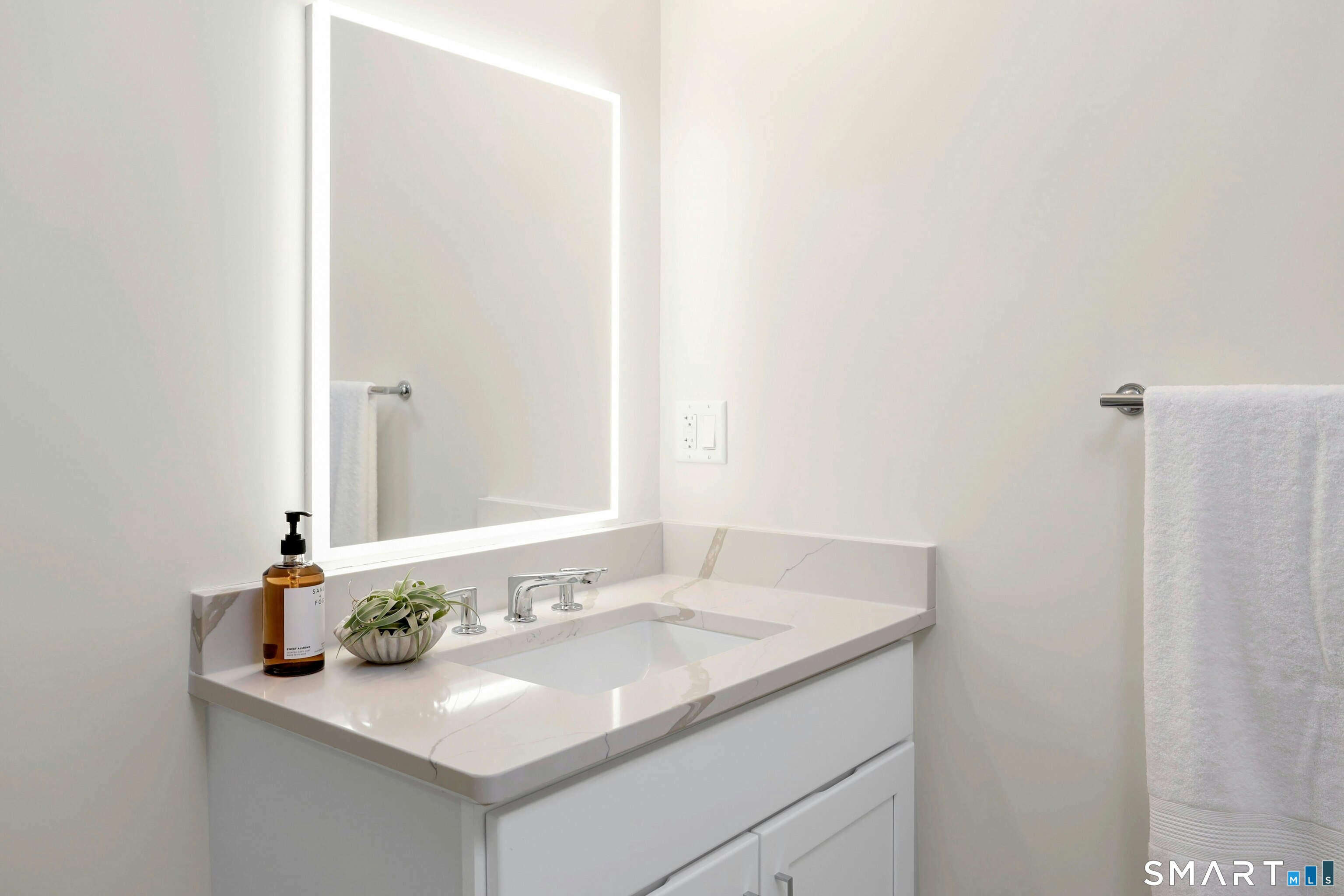 340 Heights Road, Unit 314 Darien, CT 06820 - Photo 13 of 16