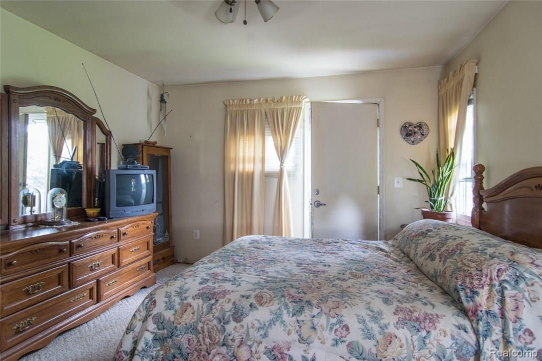 2620 Riley Center Road Memphis, MI 48041 - Photo 20 of 45 DSC_1296.jpg