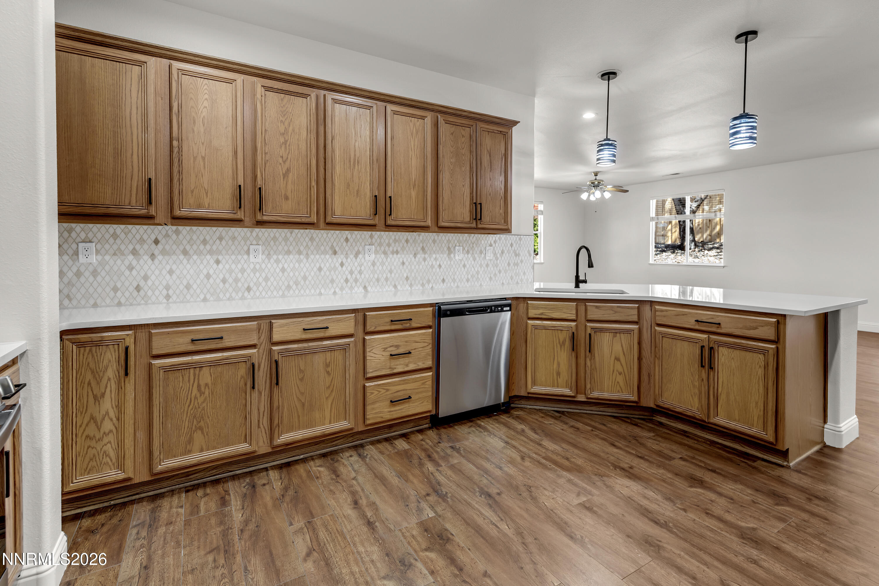 3058 Banestone Road Sparks, NV 89436 - Photo 19 of 61 Banestone3058-020