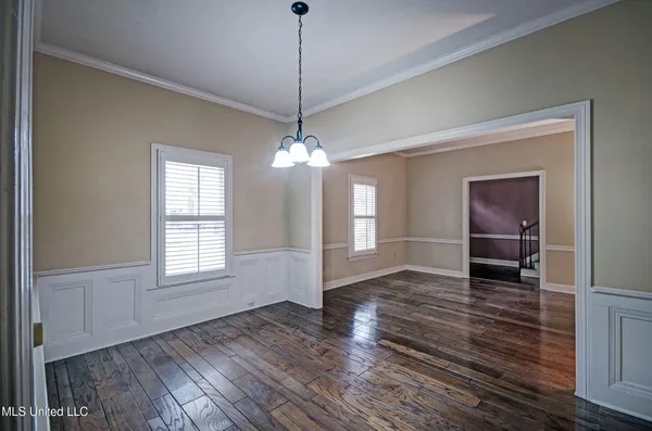 $313,000 | 8 Moss Forest Place, Jackson, MS 39211