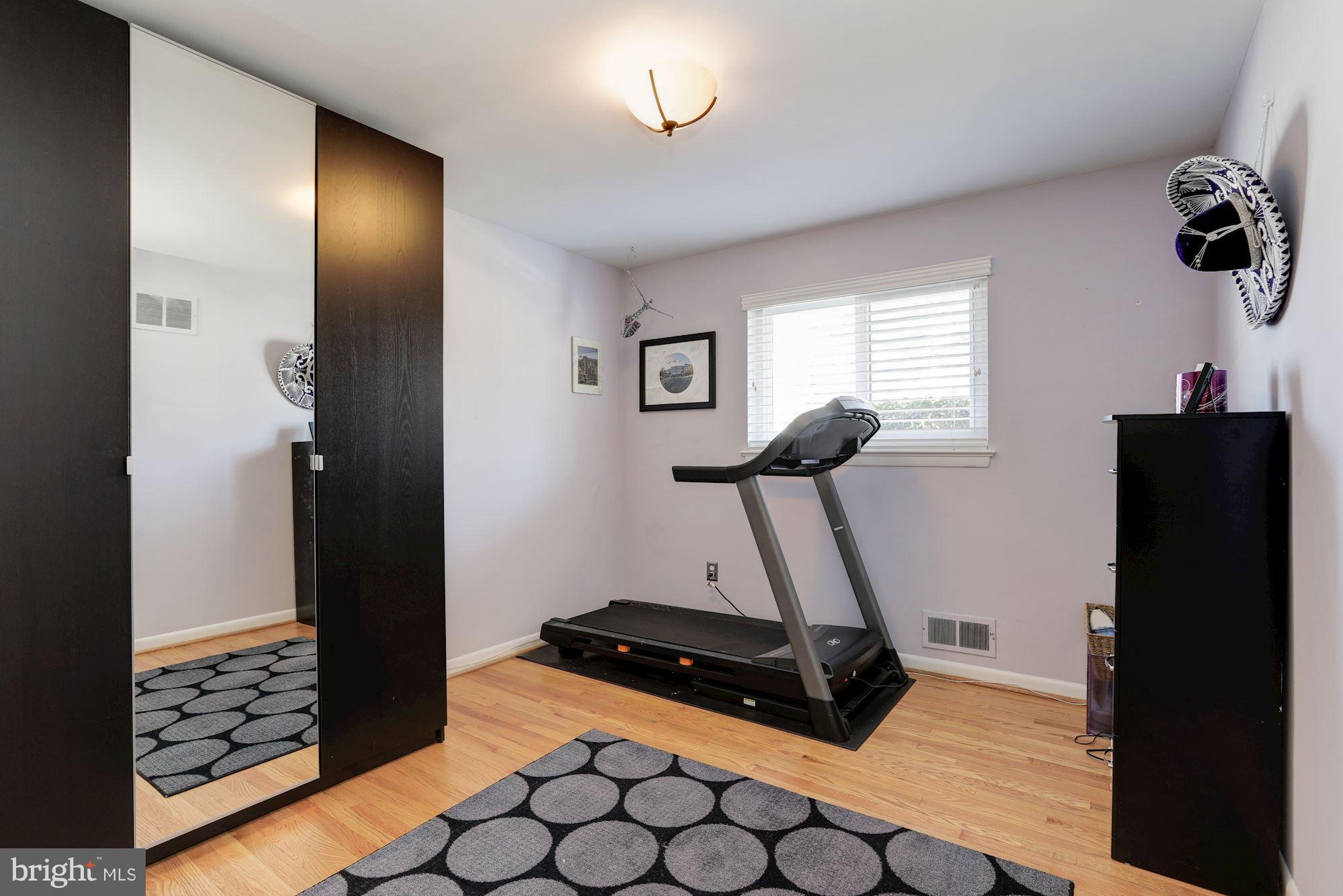 9507 Flower Avenue Silver Spring, MD 20901 - Photo 16 of 29 Bedroom3