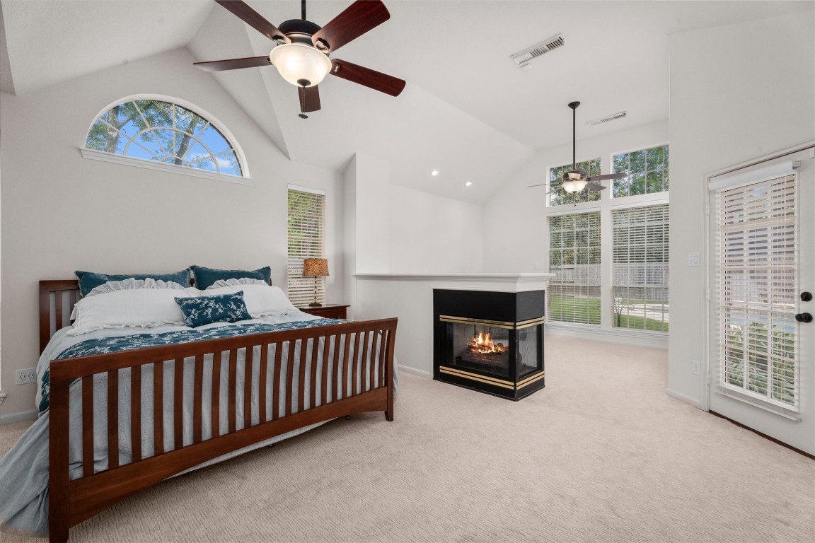 6618 Barronton Drive Spring, TX 77389 - Photo 6 of 41