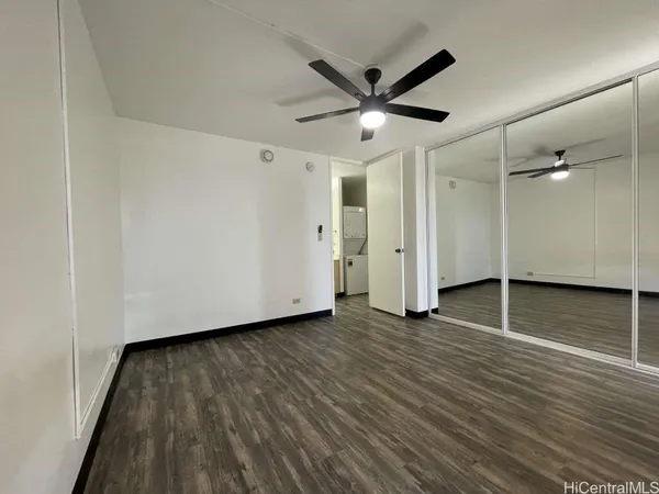 $2,300 | 98-500 Koauka Loop, Unit 17J, Aiea, HI 96701