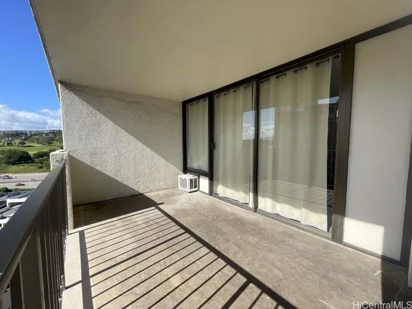 $2,300 | 98-500 Koauka Loop, Unit 17J, Aiea, HI 96701