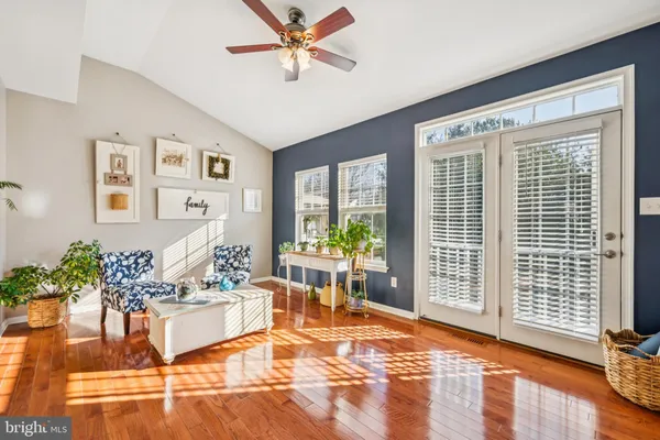 $345,000 | 118 South Avenue, Swedesboro, NJ 08085