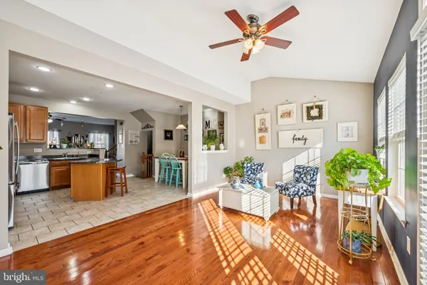 $345,000 | 118 South Avenue, Swedesboro, NJ 08085