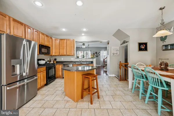 $345,000 | 118 South Avenue, Swedesboro, NJ 08085